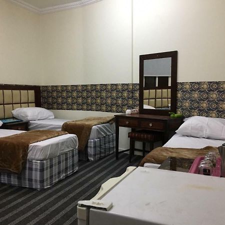 Alraqi Plaza Hotel Мекка Экстерьер фото